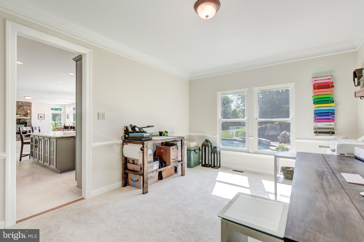 672 Spring Meadow Dr Property Photo 12