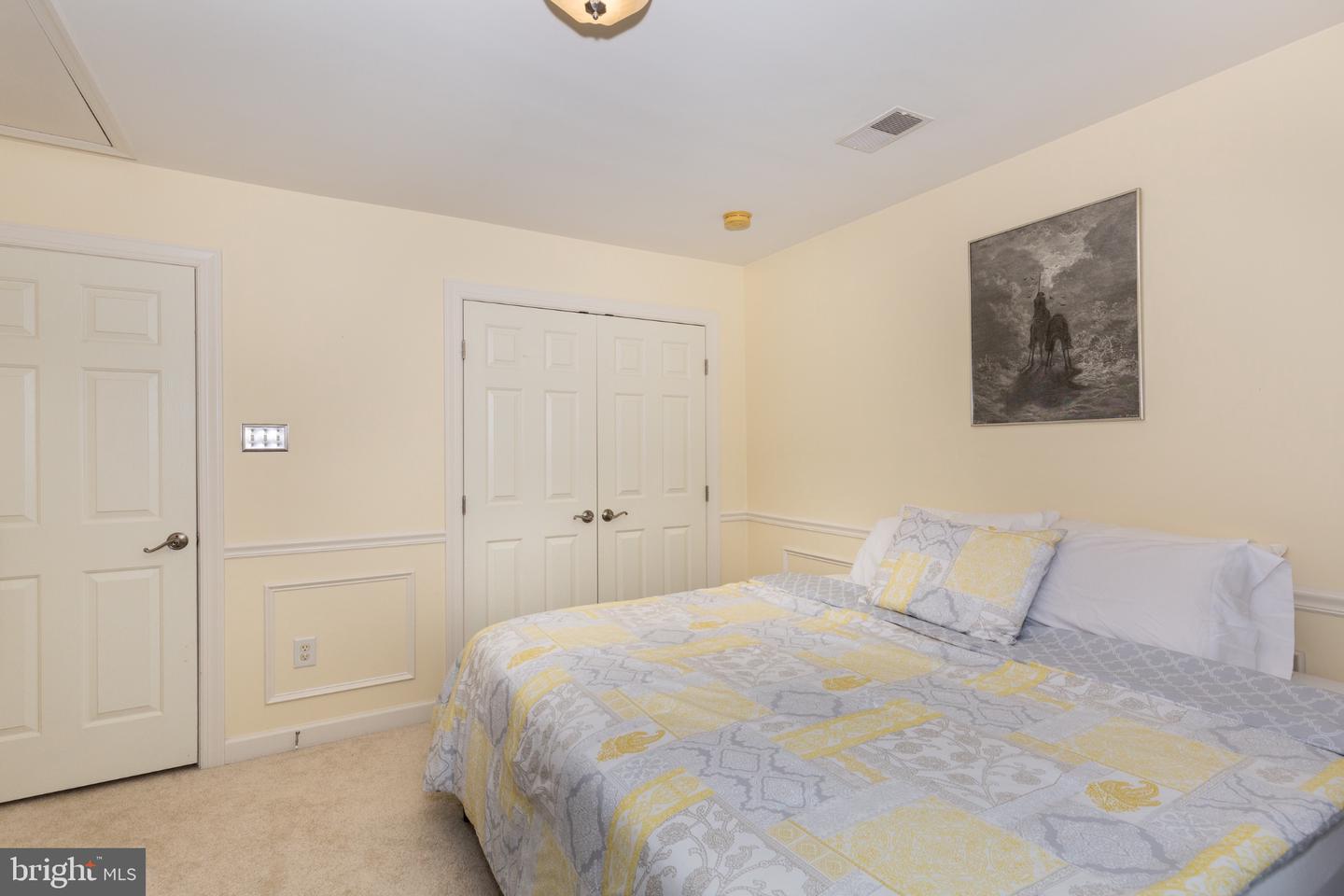 672 Spring Meadow Dr Property Photo 35