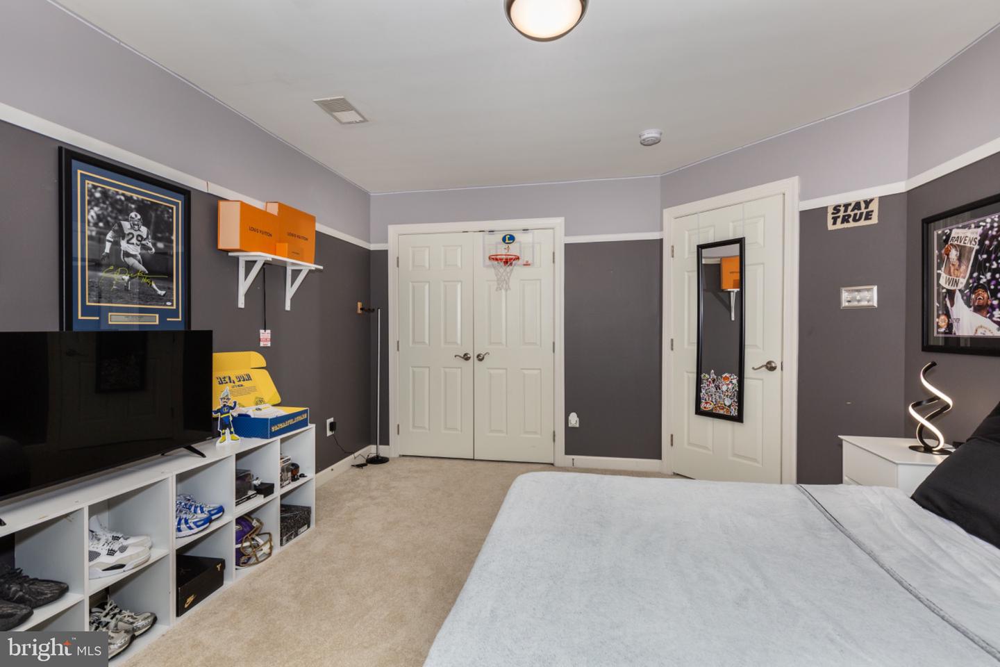 672 Spring Meadow Dr Property Photo 37