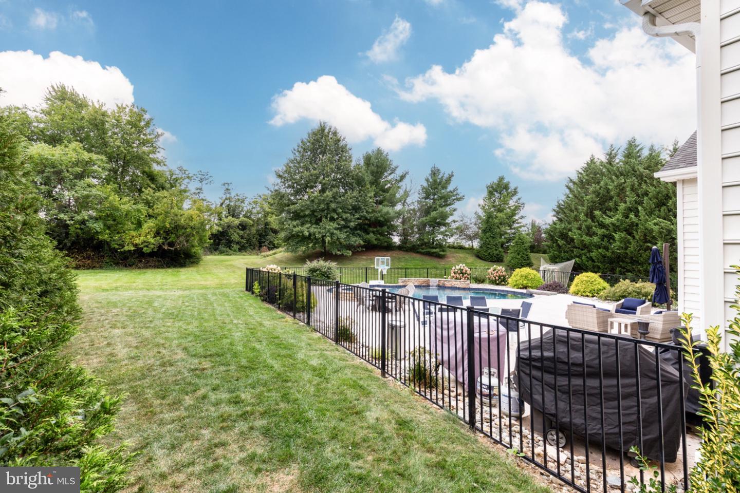 672 Spring Meadow Dr Property Photo 60