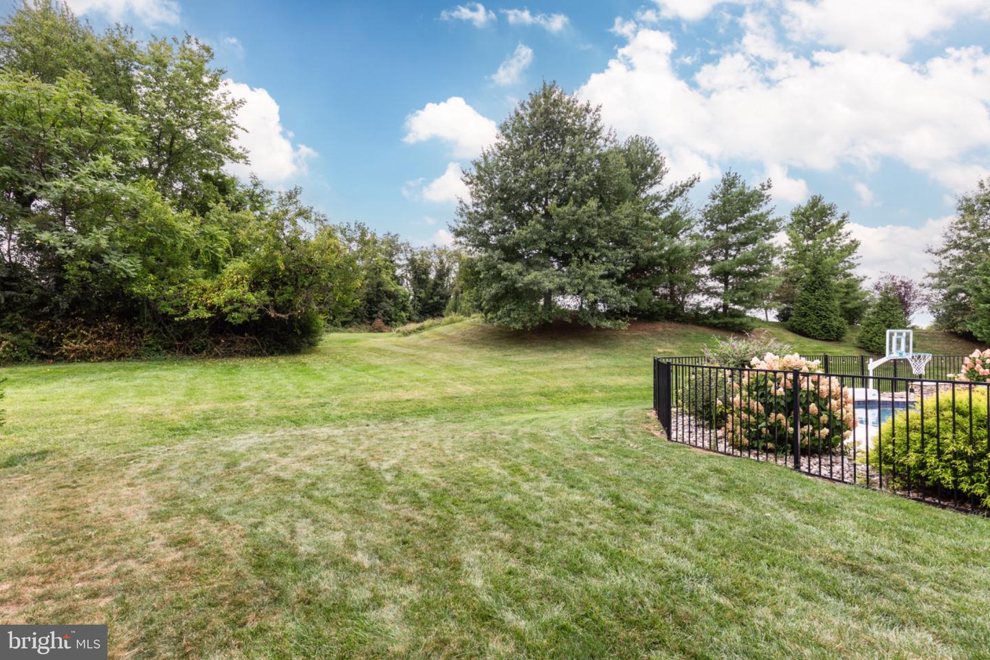 672 Spring Meadow Dr Property Photo 61