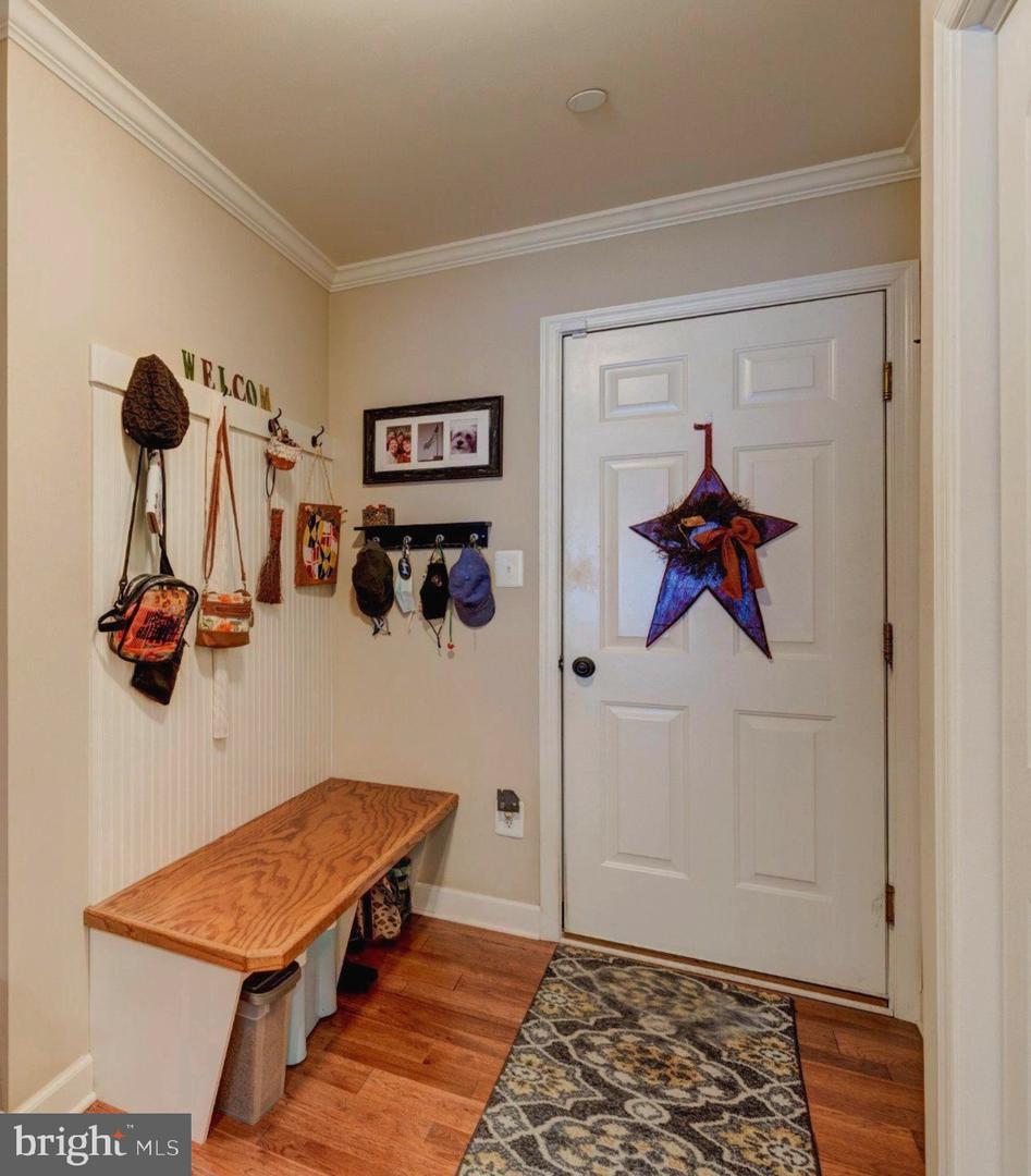 295 Maring Dr Property Photo 12