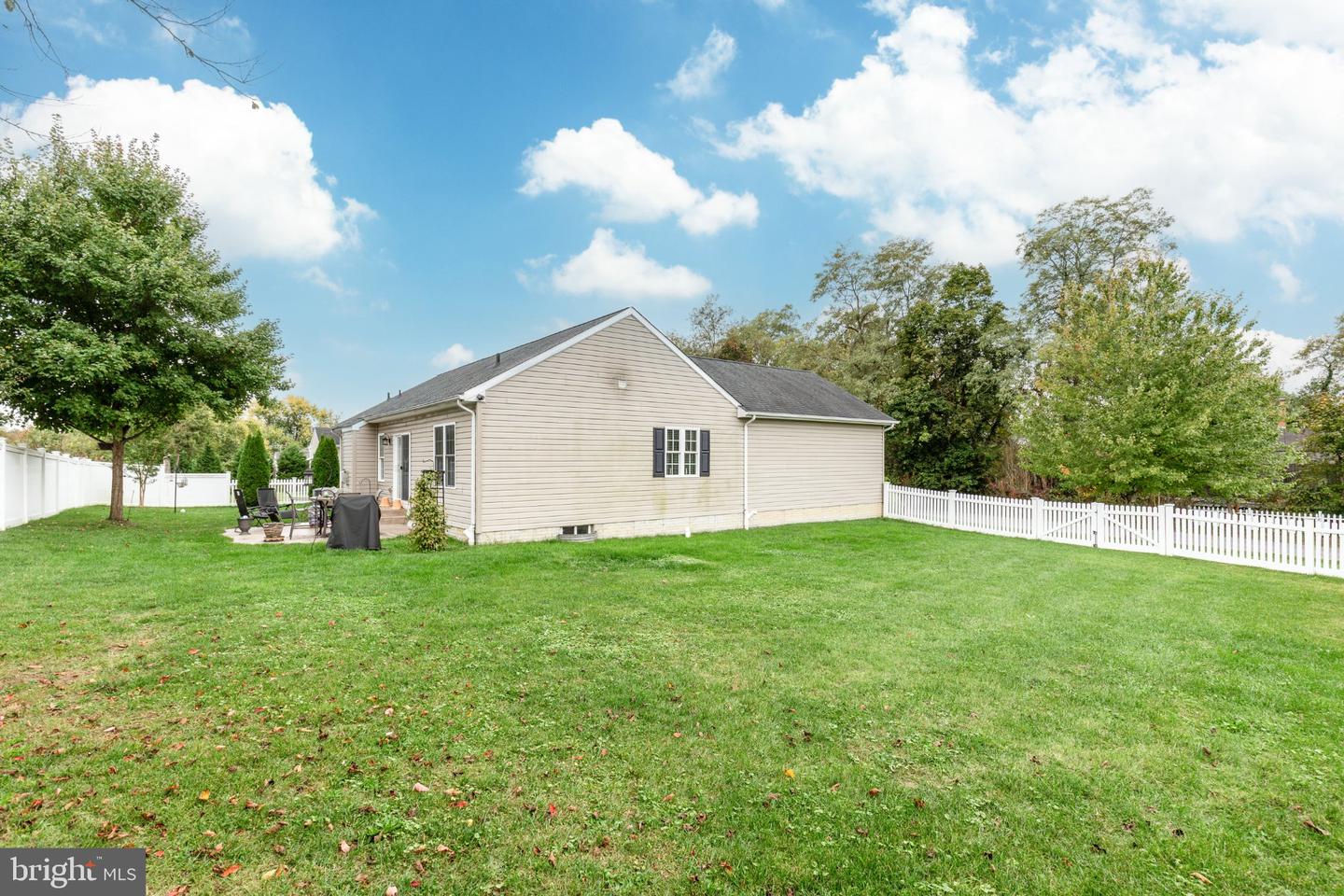 295 Maring Dr Property Photo 22