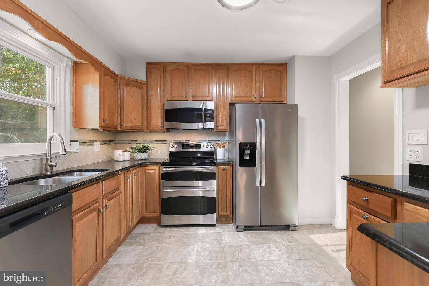 6015 Fairfield Ln Property Photo 12