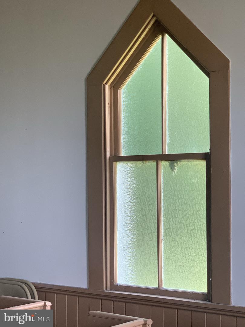 4338 Drawbridge Property Photo 12