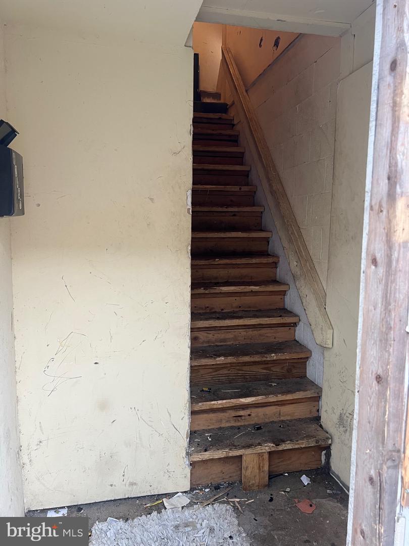 610 Pine St Property Photo 5