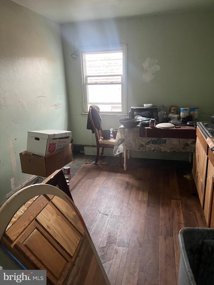 610 Pine St Property Photo 15