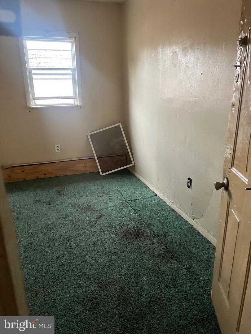 610 Pine St Property Photo 16