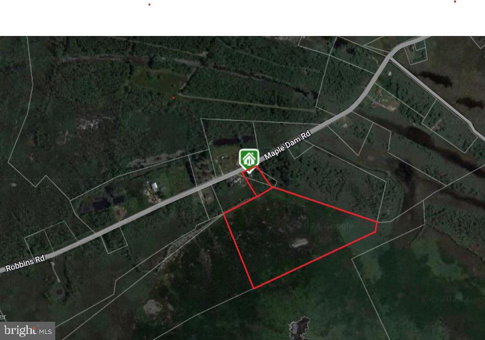 3241 Robbins Rd Property Photo 3