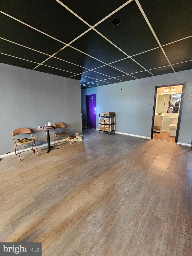 1204 Goodwill Avenue Property Photo 5