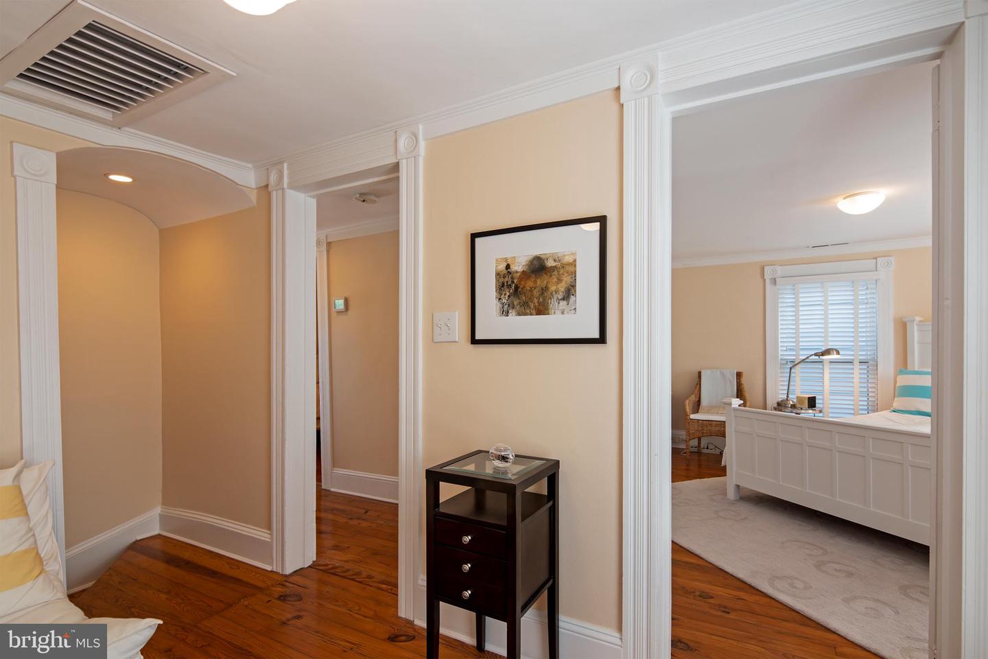 9 W End Ave Property Photo 33