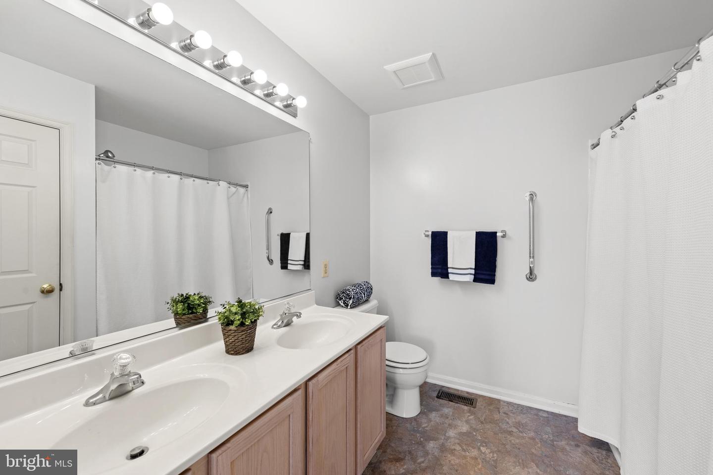 159 Miles Cir Property Photo 8