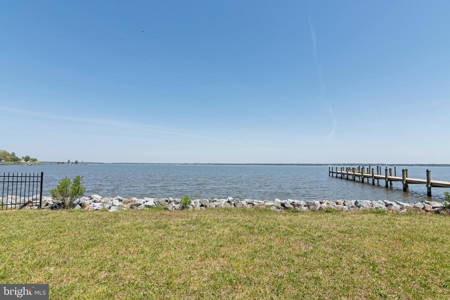 1508 Hambrooks Blvd Property Photo 6