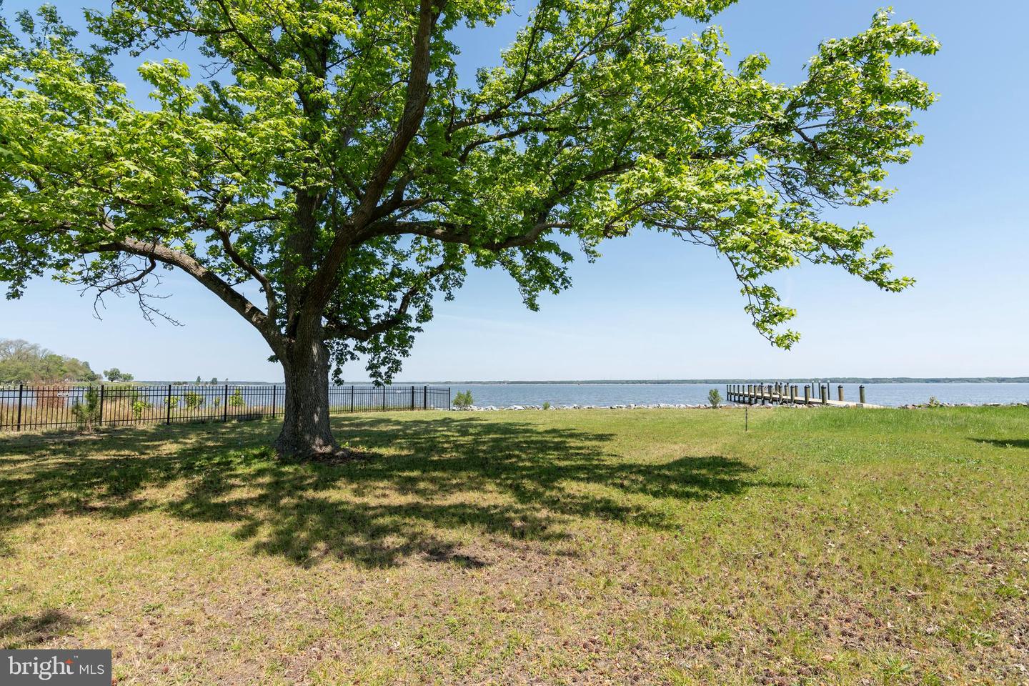 1508 Hambrooks Blvd Property Photo 11