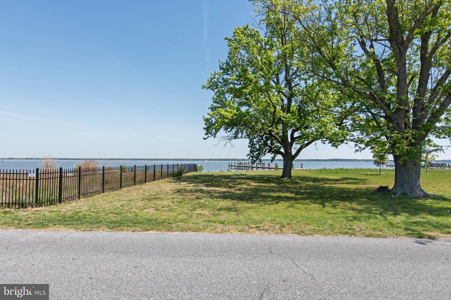 1508 Hambrooks Blvd Property Photo 15