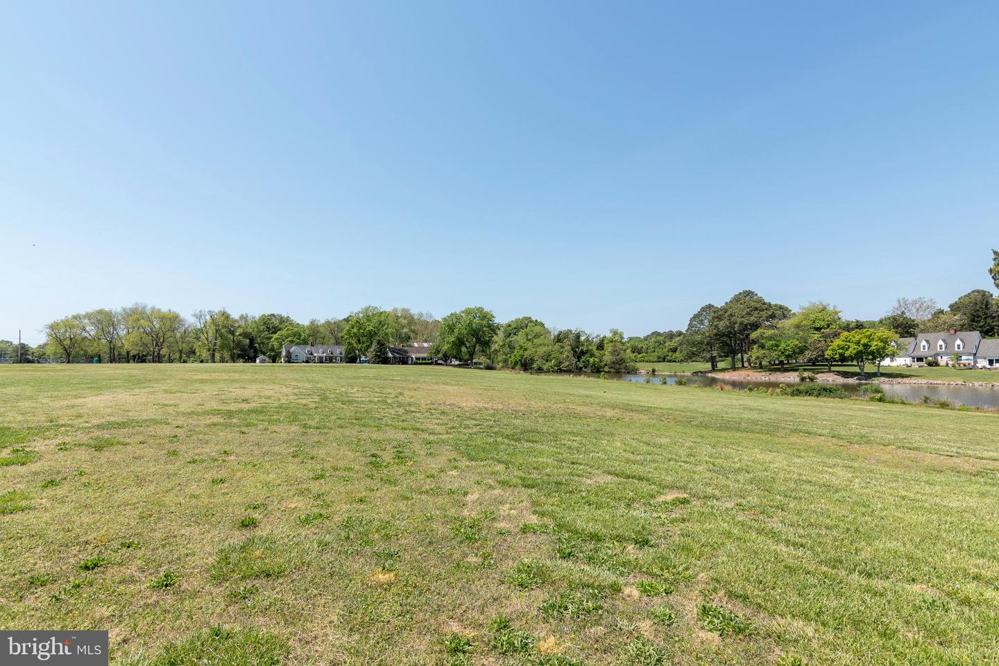 1508 Hambrooks Blvd Property Photo 18