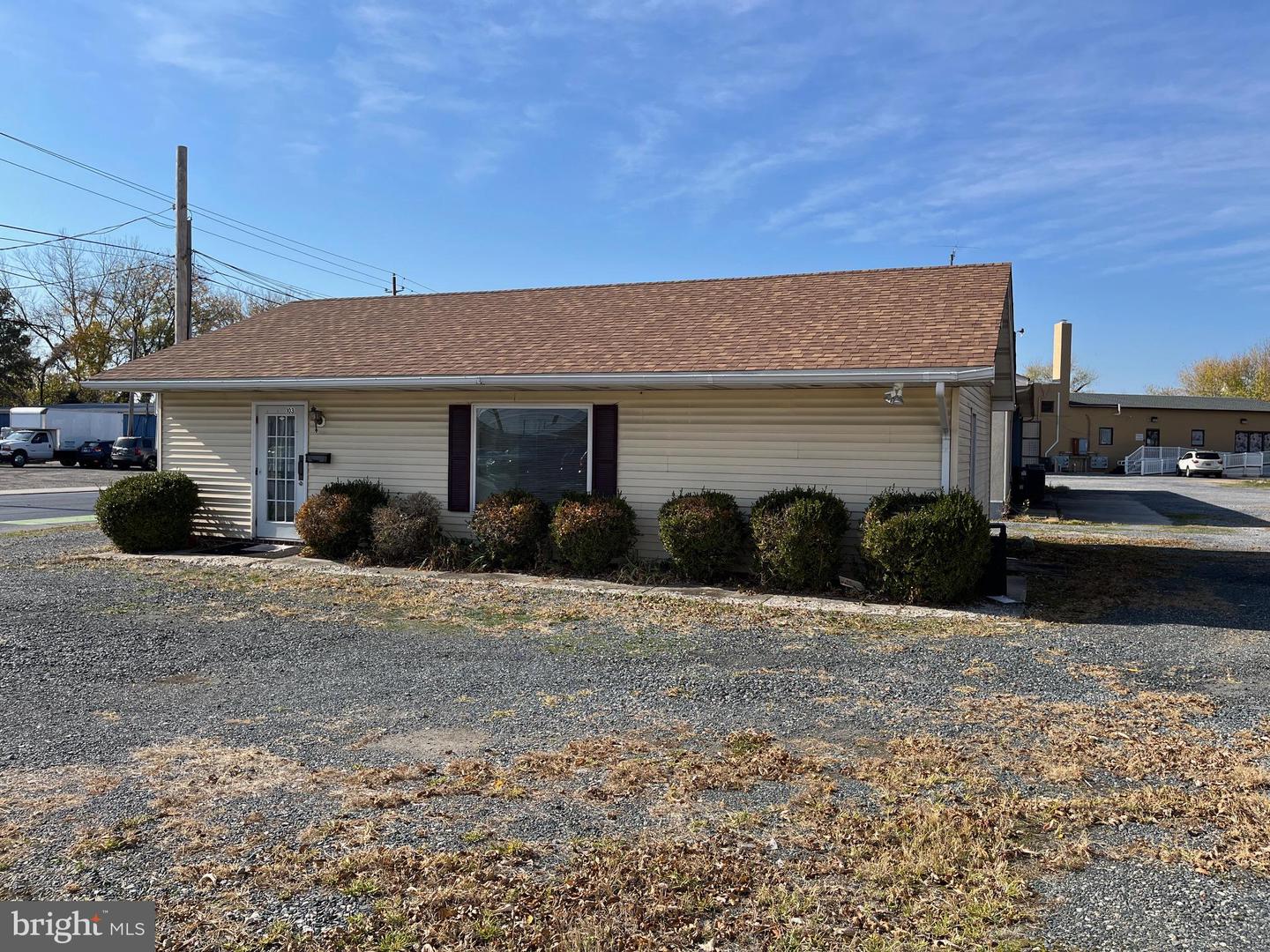 103 Cedar St Property Photo 3