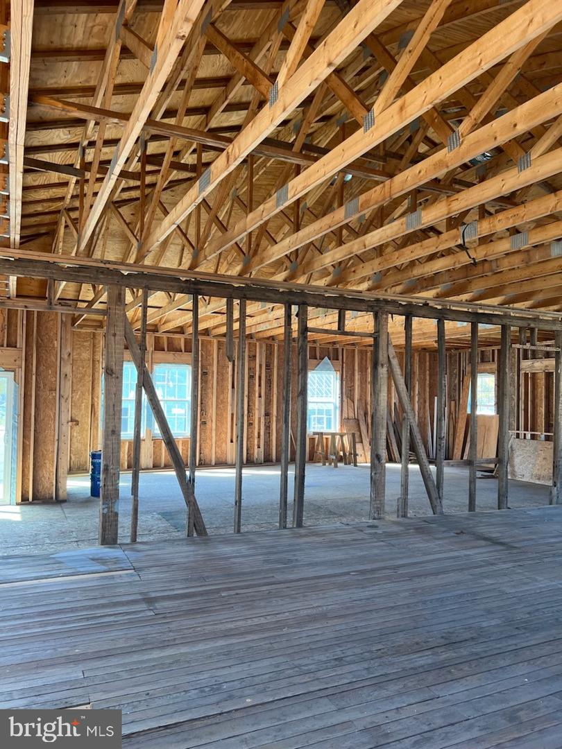 101 Market St Property Photo 2