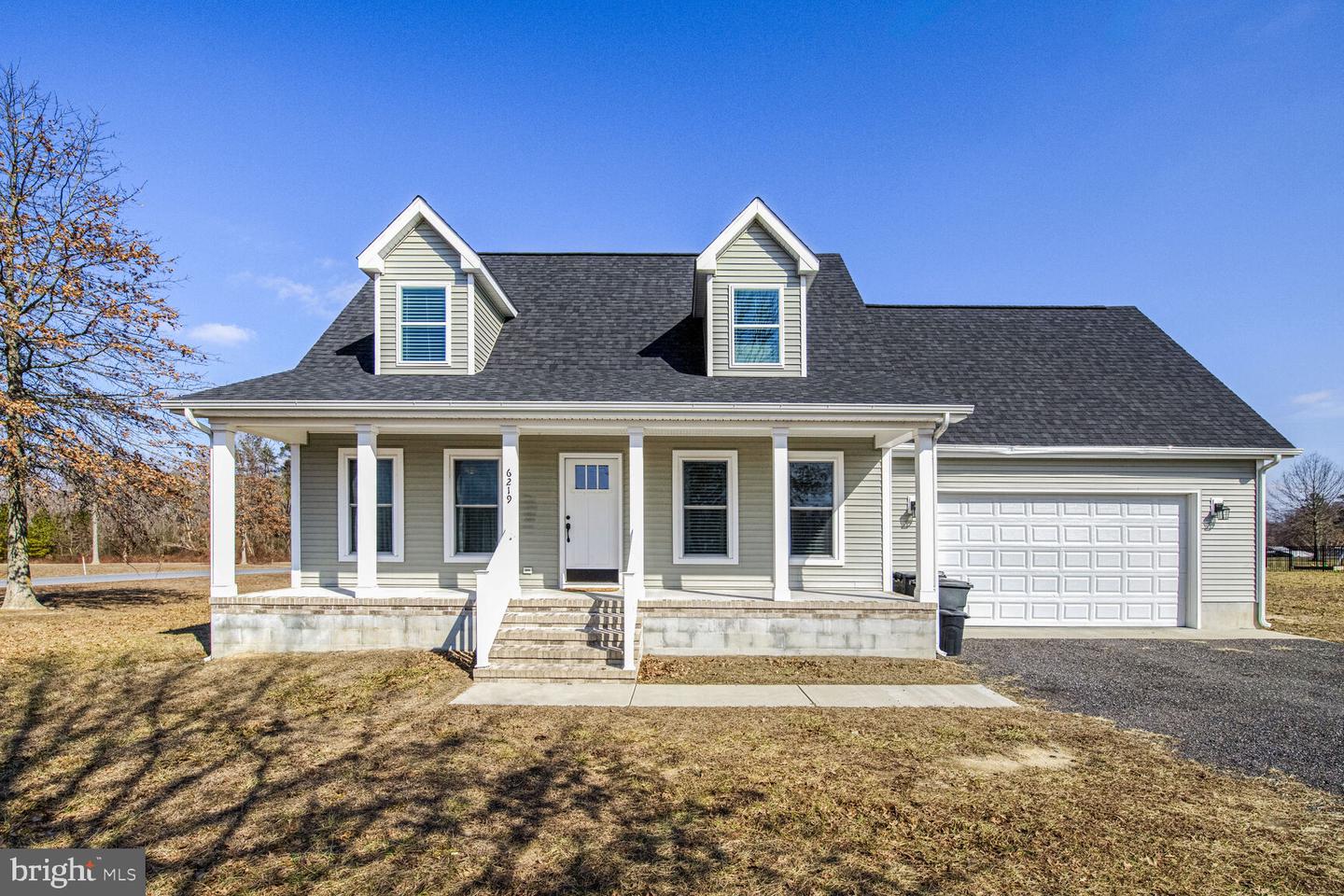 6219 Solomons Cir Property Photo