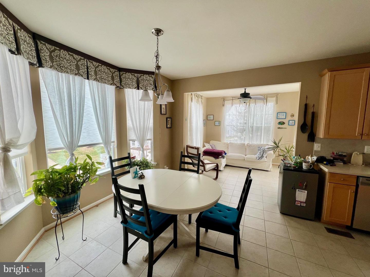 322 Shipyard Dr #82 Property Photo 6