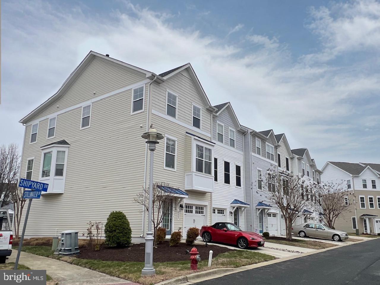 322 Shipyard Dr #82 Property Photo 26