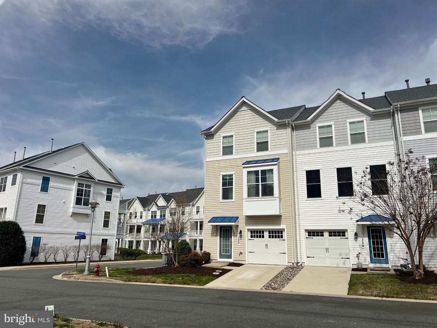 322 Shipyard Dr #82 Property Photo 38
