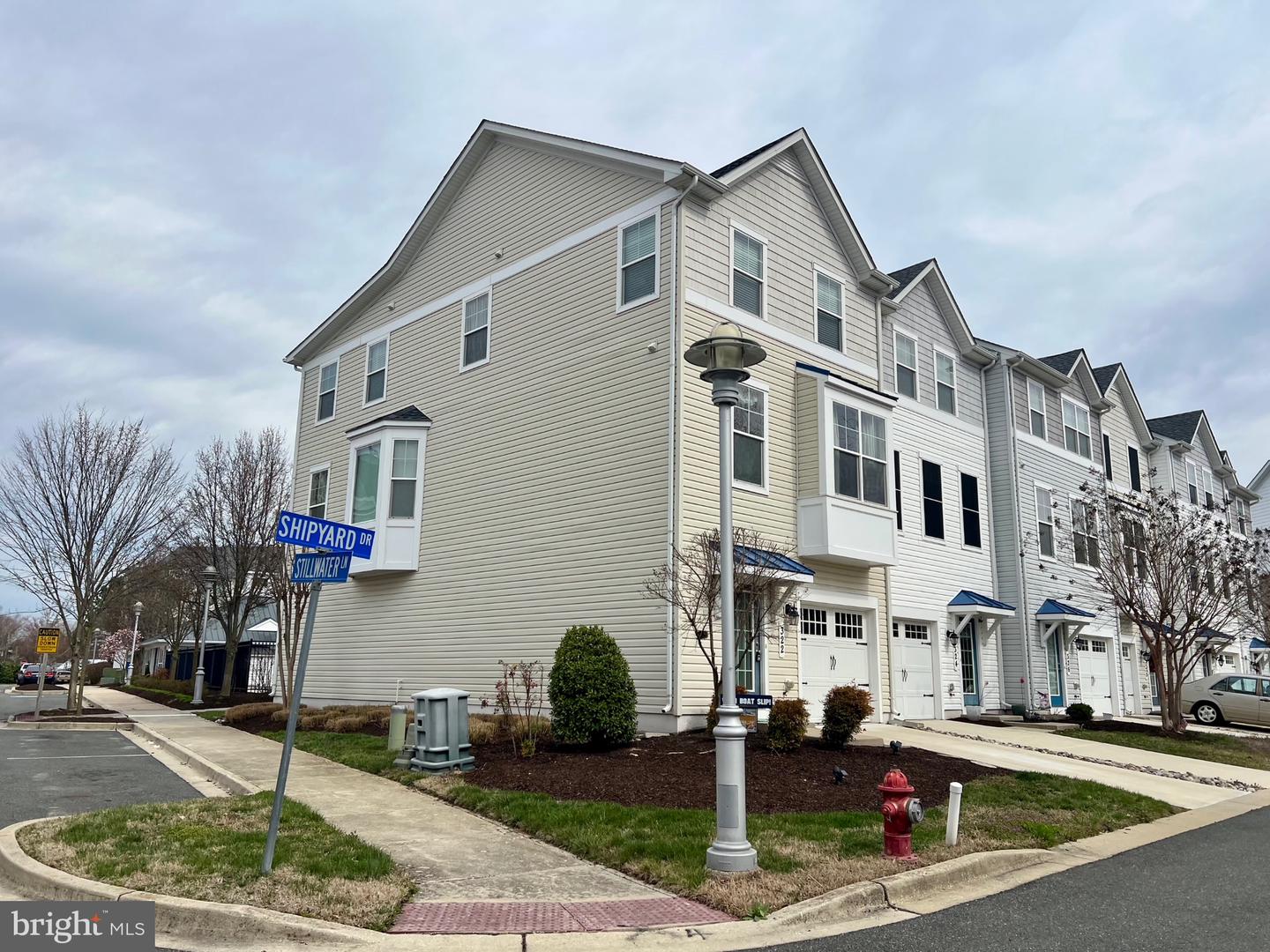 322 Shipyard Dr #82 Property Photo 40