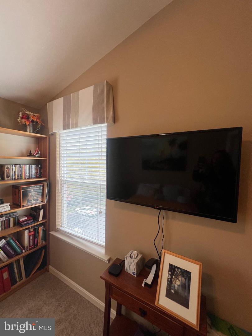 322 Shipyard Dr #82 Property Photo 47