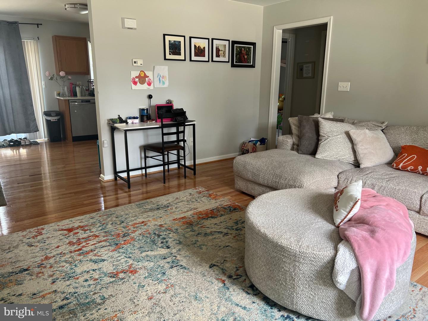 101 Commerce St Property Photo 10