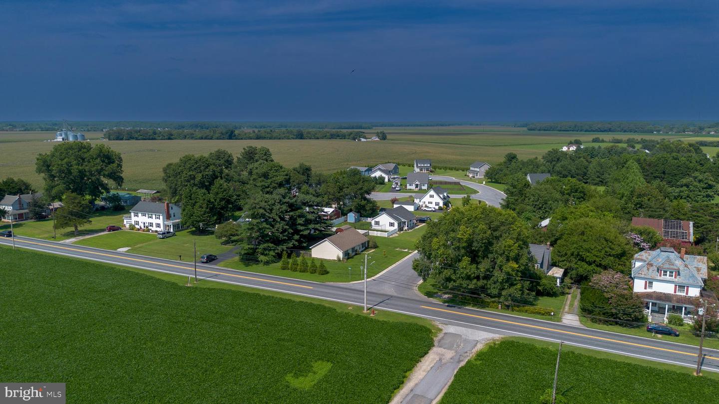 100 Barnes Ct Property Photo 10