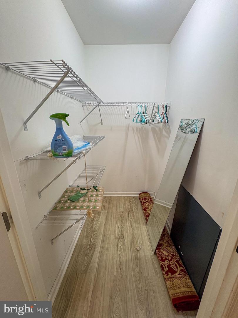 100 Barnes Ct Property Photo 25