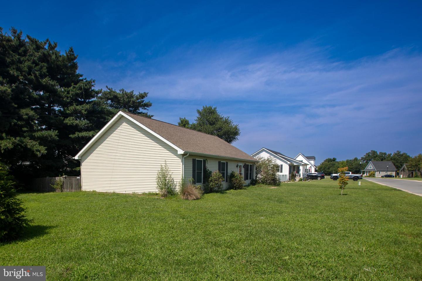 100 Barnes Ct Property Photo 33