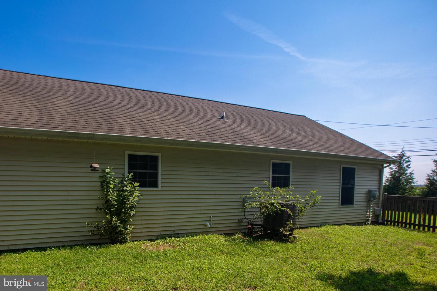 100 Barnes Ct Property Photo 36