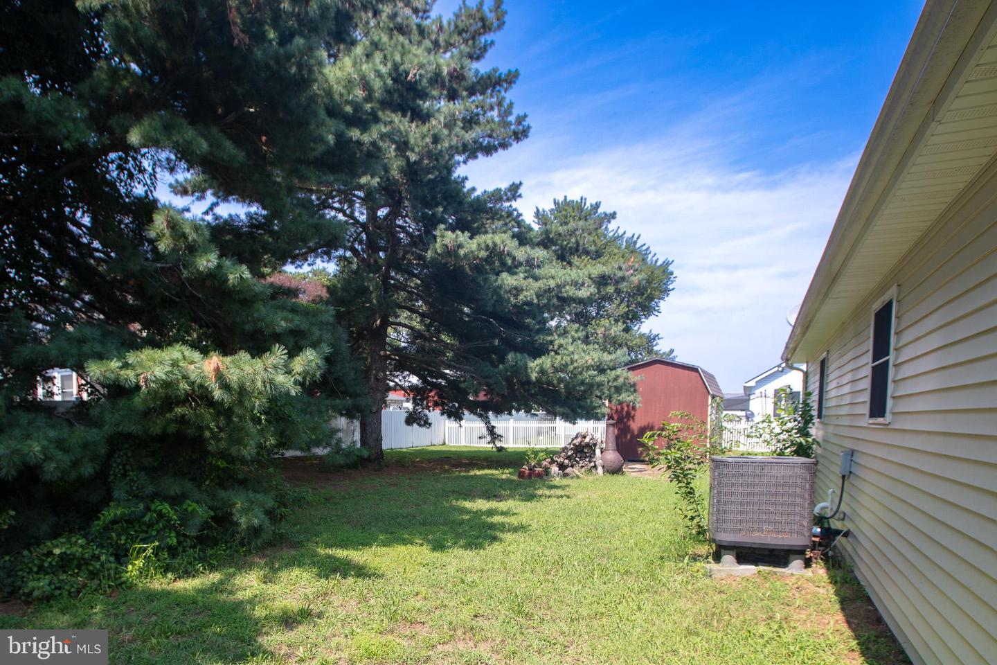 100 Barnes Ct Property Photo 37