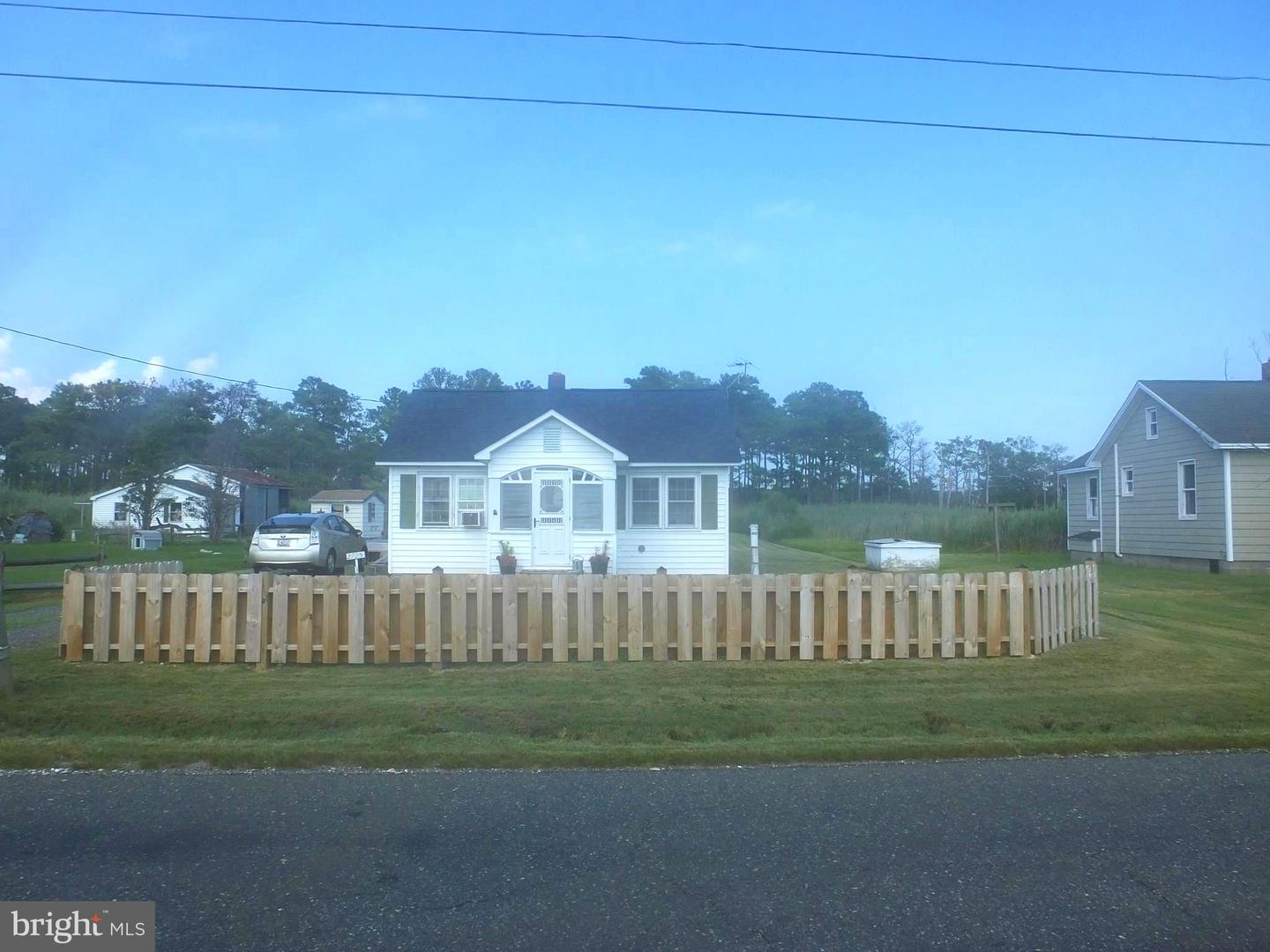 2725 Hoopers Island Rd Property Photo 1