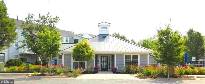 324 Shipyard Dr #83 Property Photo 7