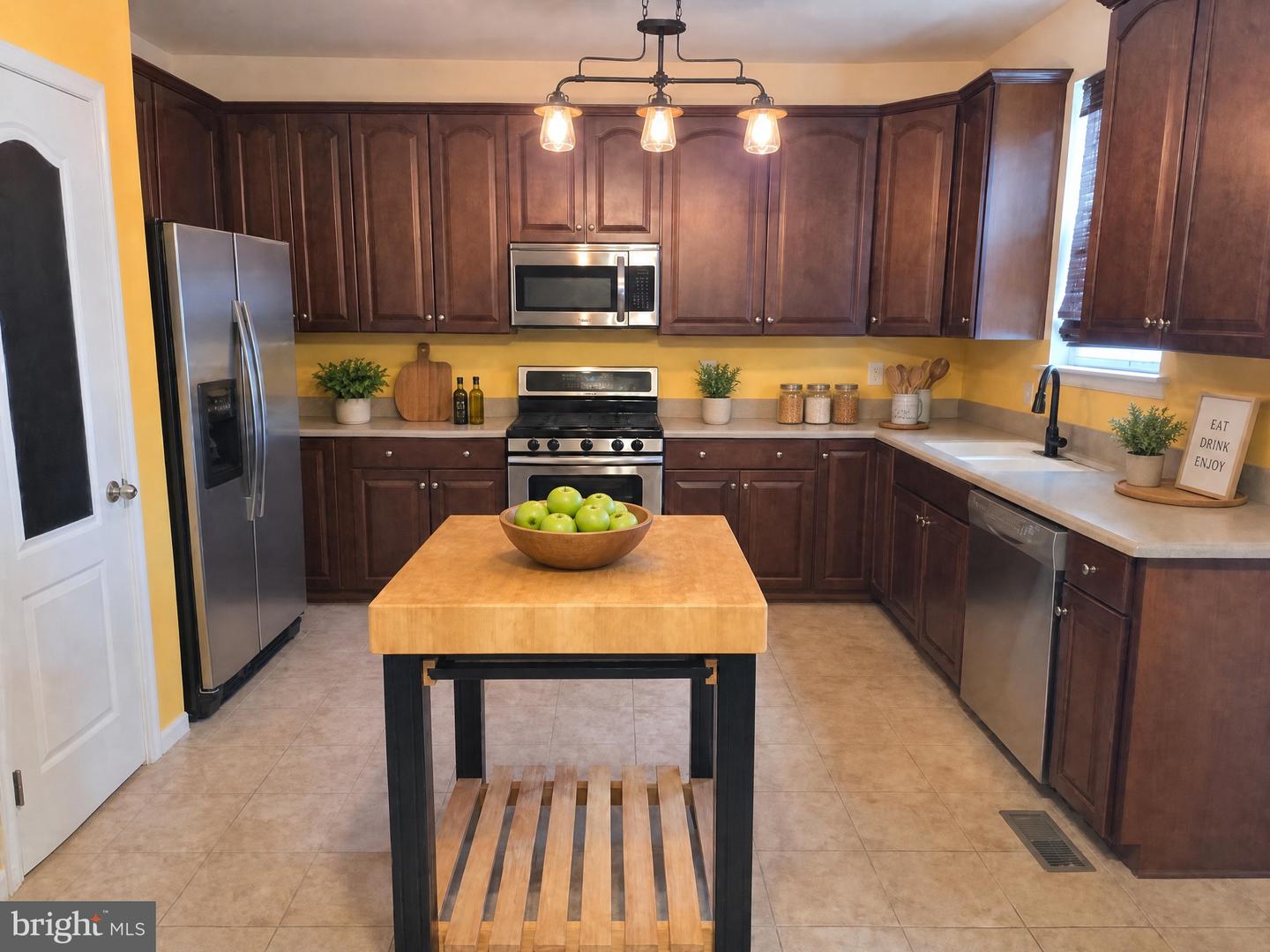 324 Shipyard Dr #83 Property Photo 11