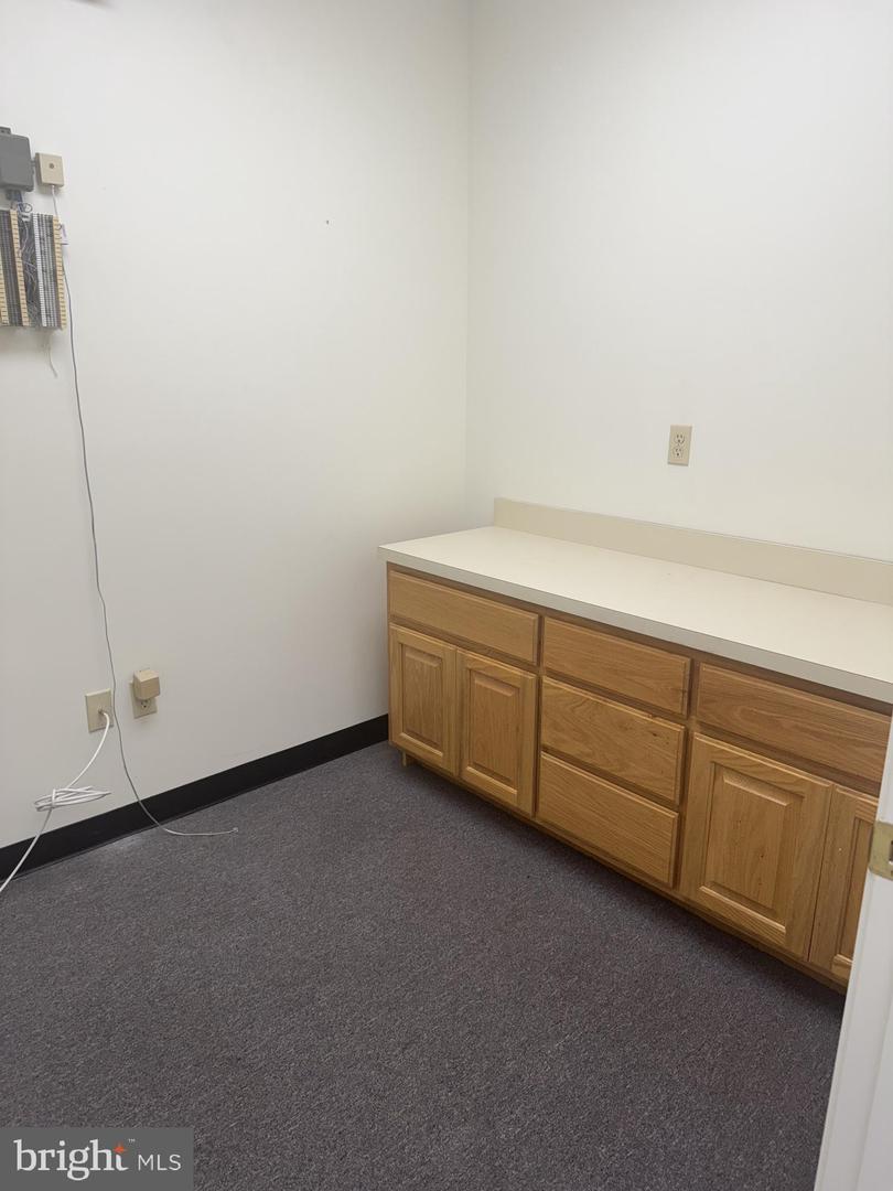 828a Airpax Rd #100 Property Photo 11