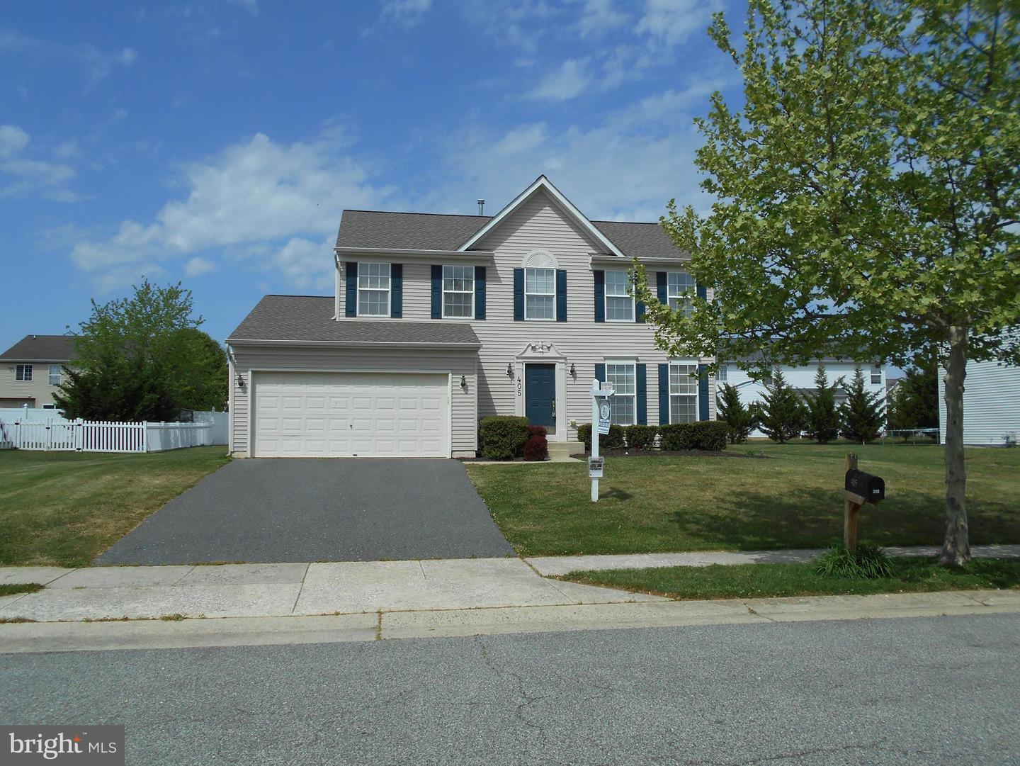 405 OSPREY CIR