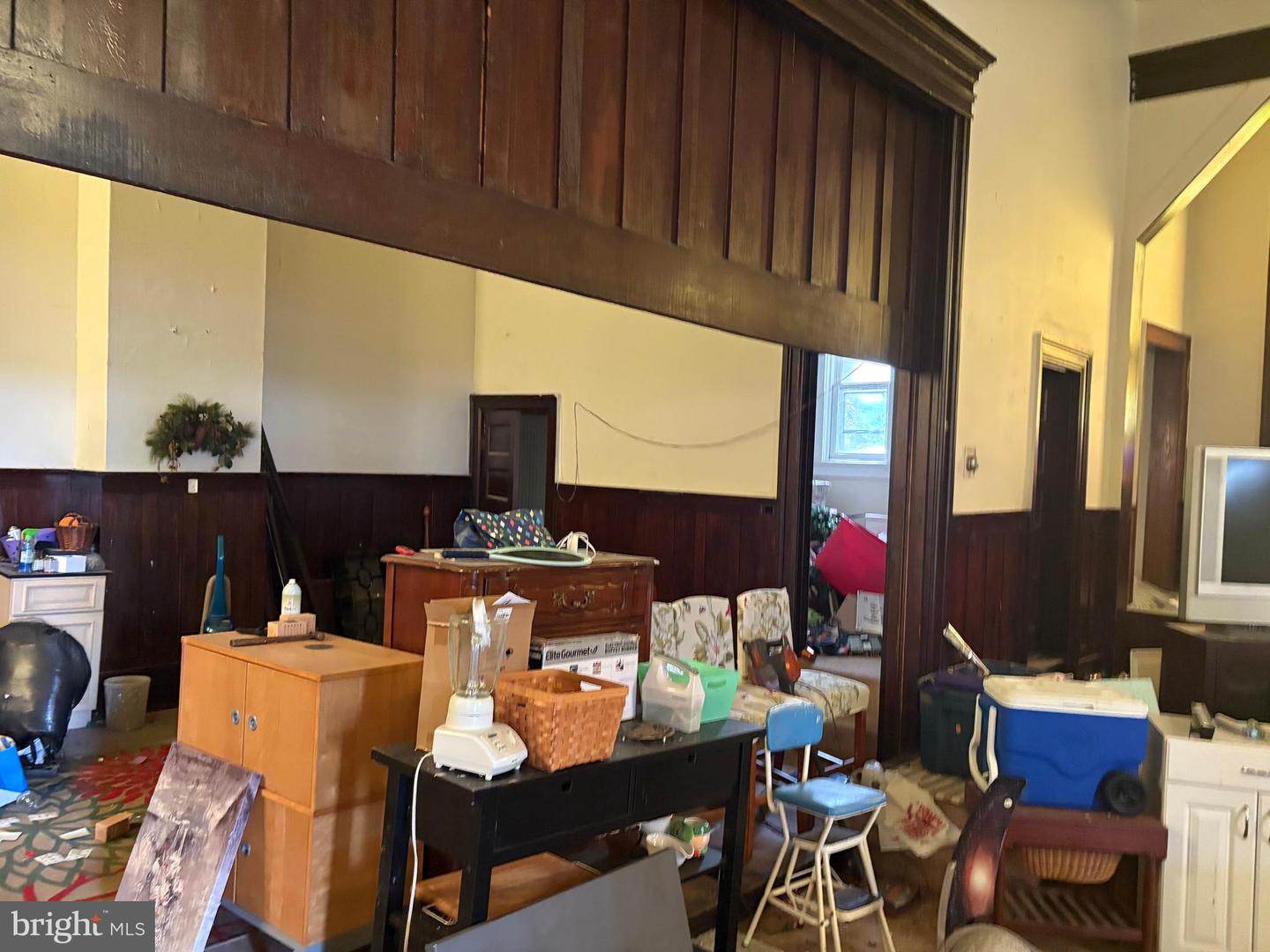 309 S Main St Property Photo 13