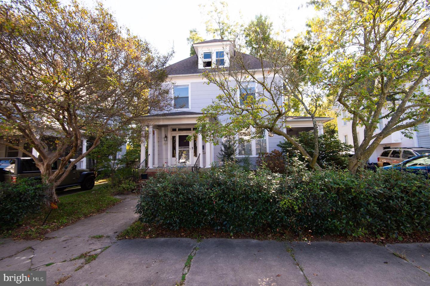 306 BELVEDERE AVE Property Photo 1