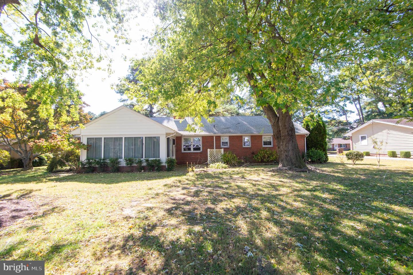 1 Kiowa Rd Property Photo 1
