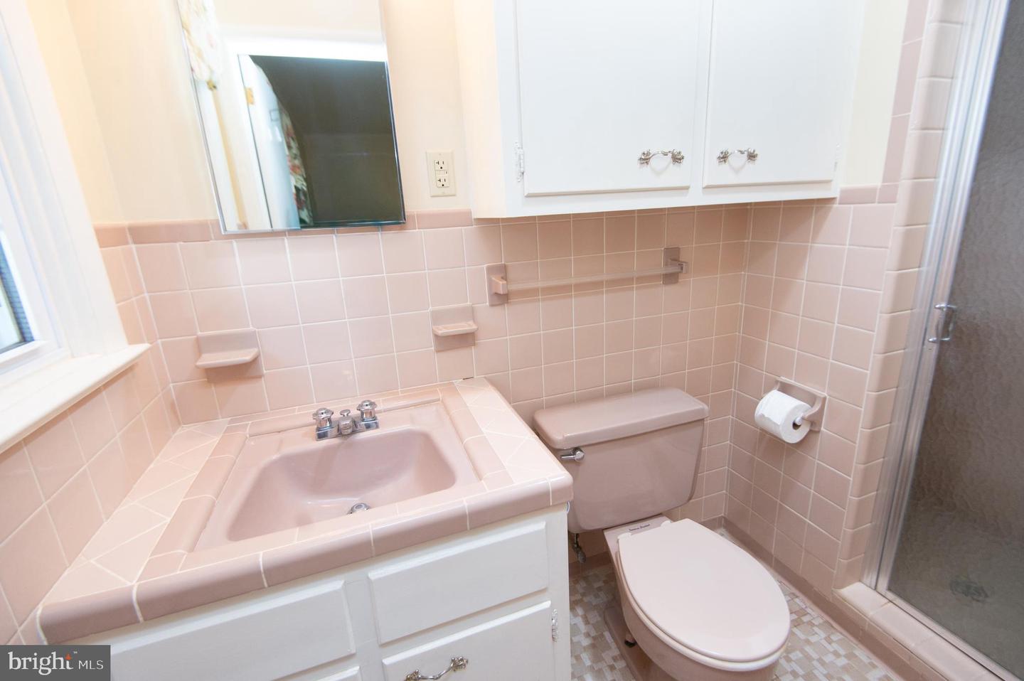 1 Kiowa Rd Property Photo 12