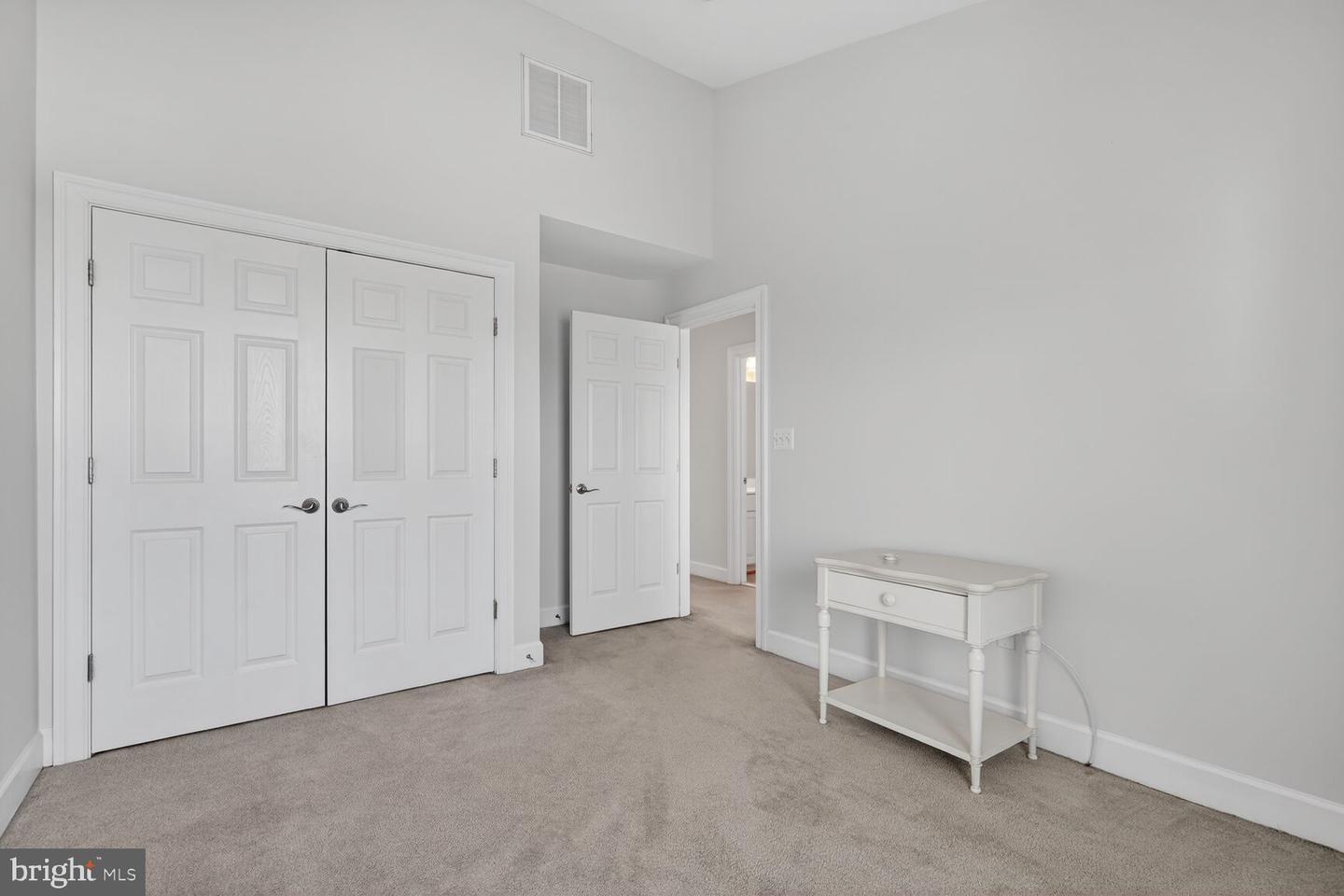 2804 Persimmon Pl #d3 Property Photo 15