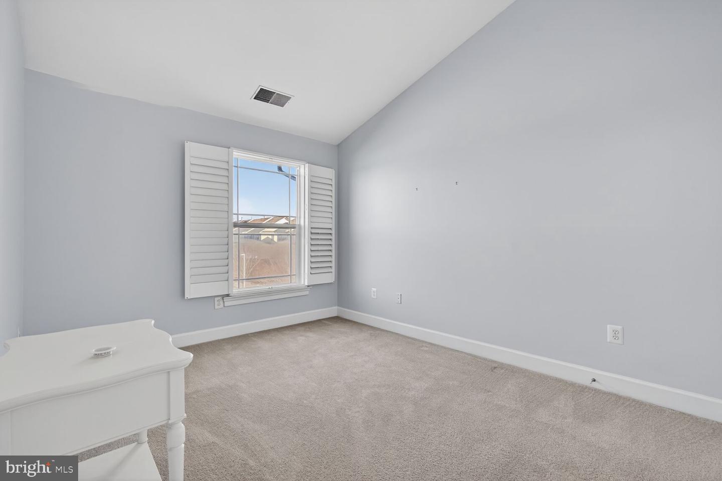 2804 Persimmon Pl #d3 Property Photo 16