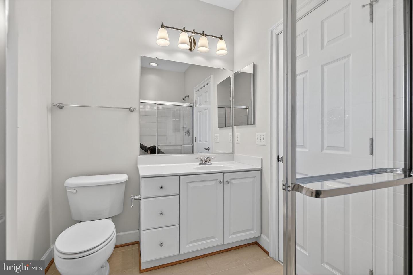 2804 Persimmon Pl #d3 Property Photo 21