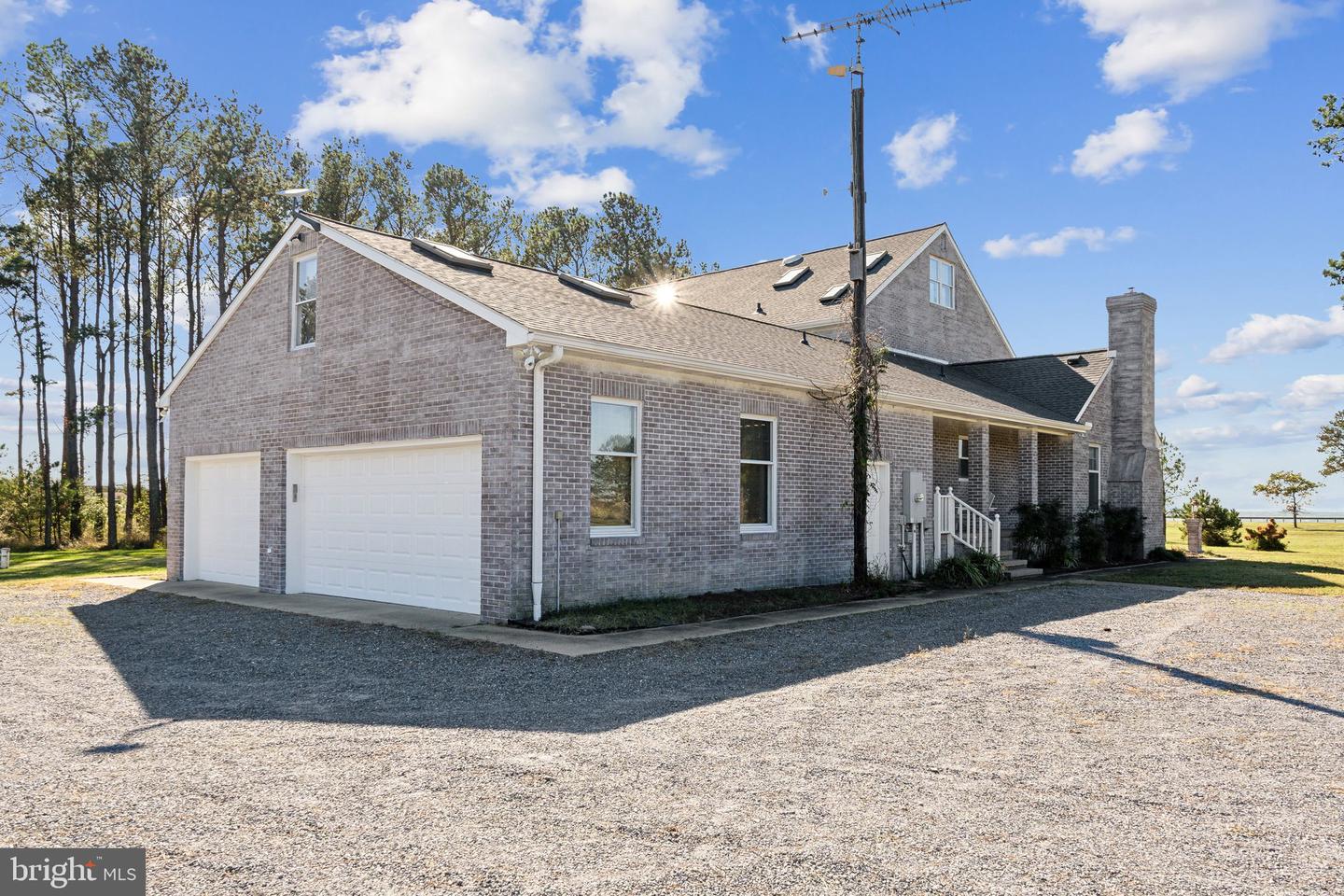 5253 Ragged Point Rd Property Photo 10