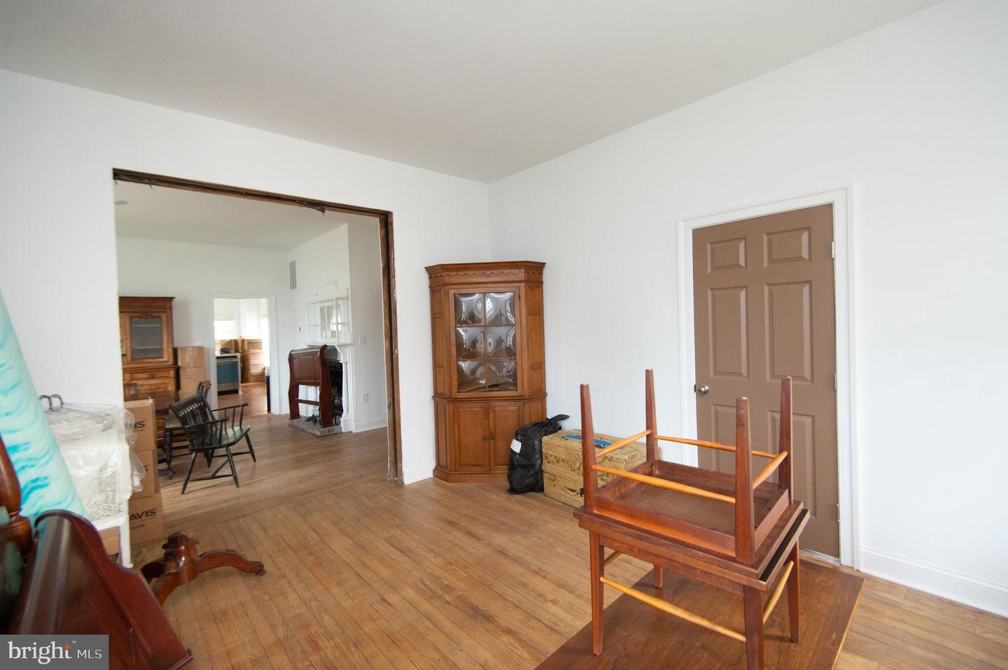 1003 Travers St Property Photo 42