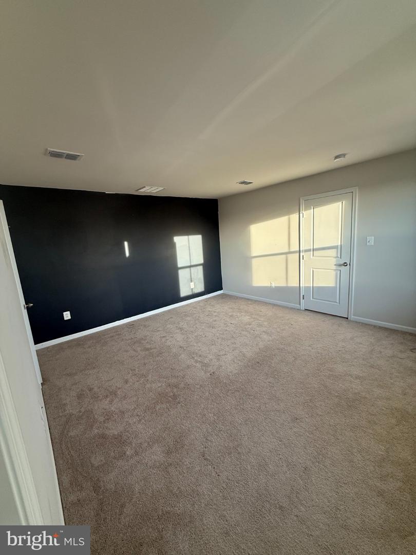 110 Mariners Way Property Photo 11