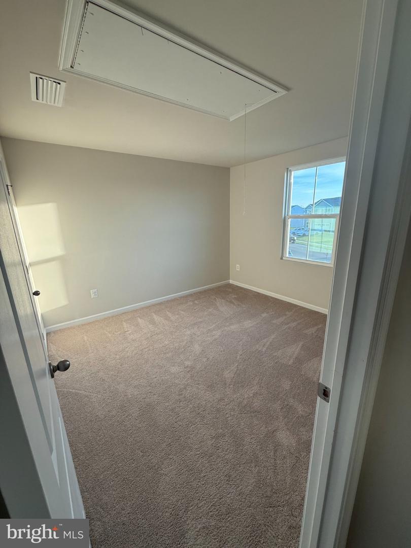 110 Mariners Way Property Photo 17